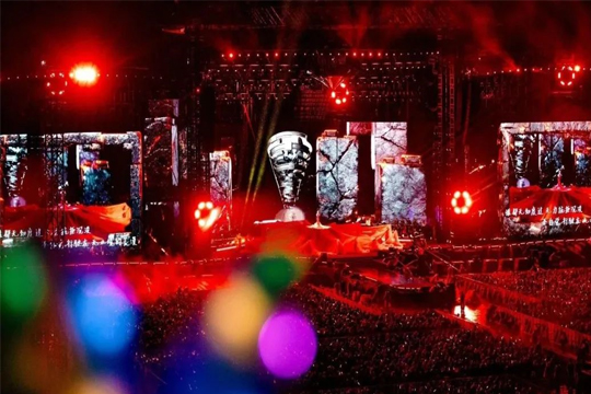 双星闪耀！米兰milanLED巨幕助力周杰伦、张韶涵打造沉浸式视听盛宴！