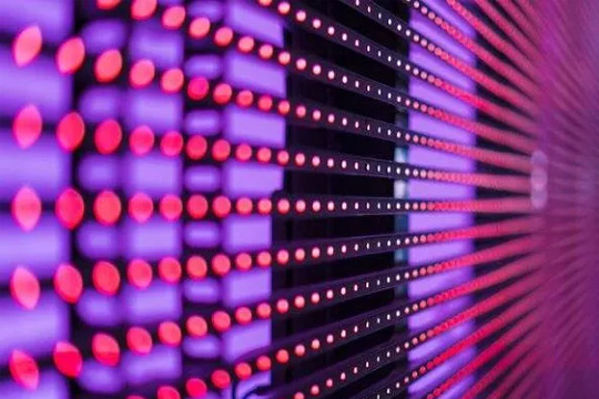 LED滚动屏：信息传播的璀璨之光